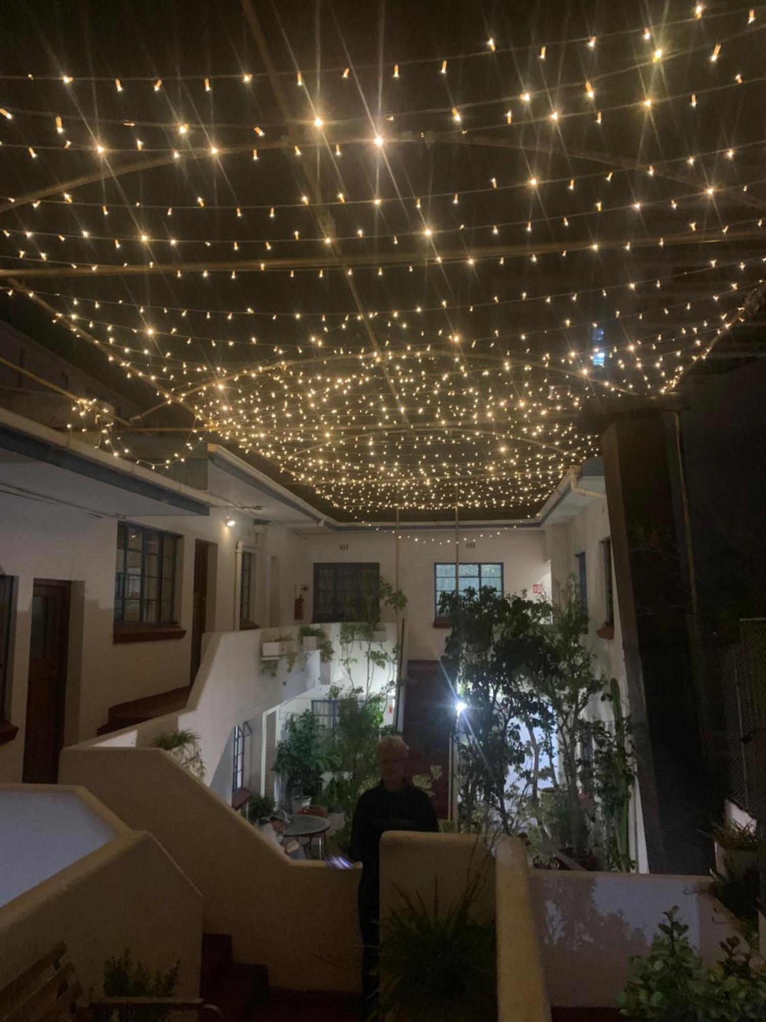 Long Street Backpackers (Adults Only) Hostel Cape Town Exterior photo